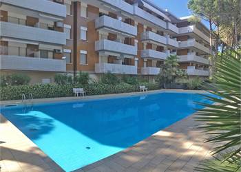 Apartment в продажа для Lignano Sabbiadoro