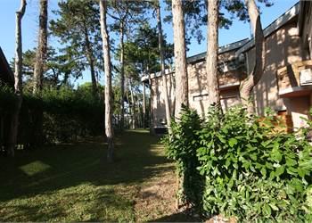 Renovated apartment with terraces – Lignano Pineta