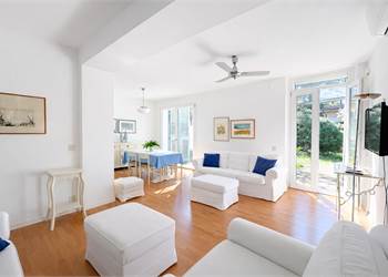 Splendida villa indipendente tra mare e servizi a Lignano Sabbiadoro